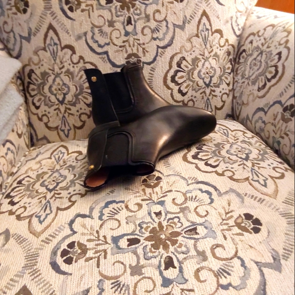 Ladies ankle boots
